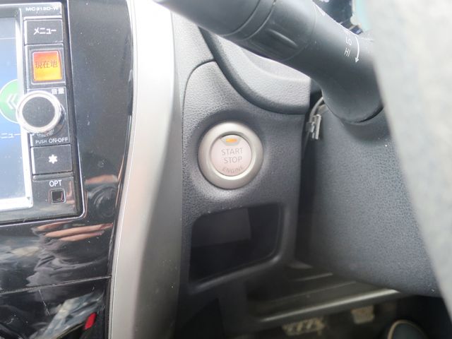 NISSAN NOTE 2015 Image 31