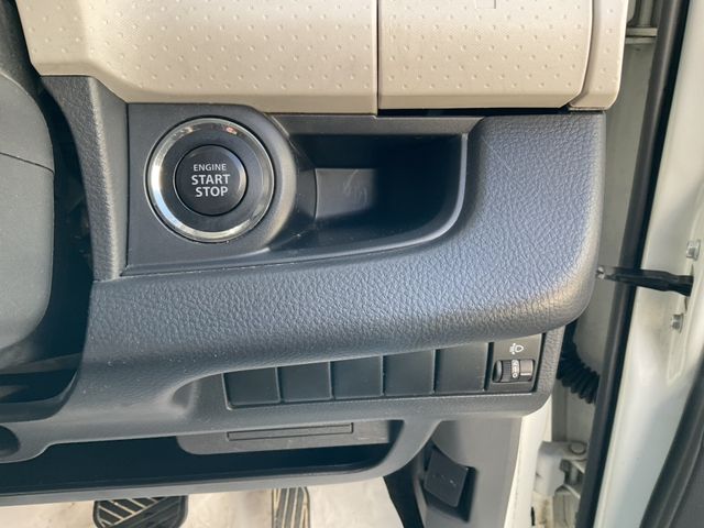 SUZUKI MR WAGON 2013 Image 31