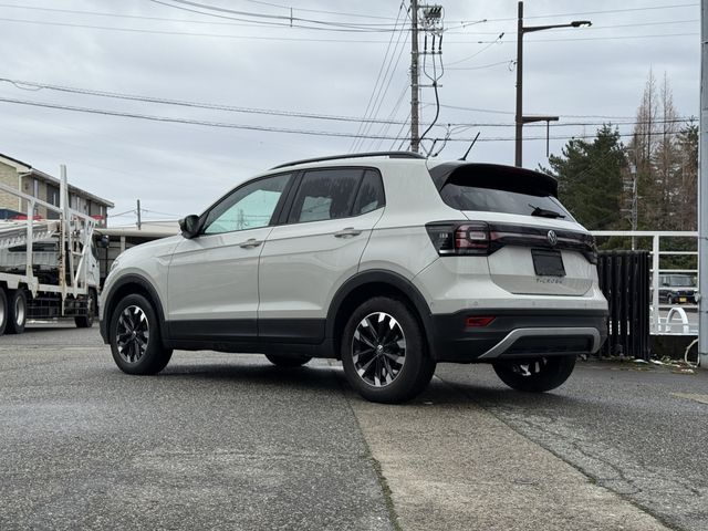 VOLKSWAGEN T-CROSS 2023 Image 31