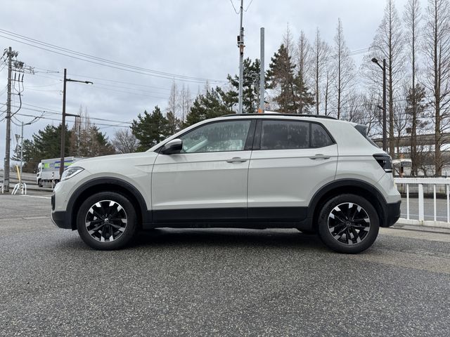 VOLKSWAGEN T-CROSS 2023 Image 31