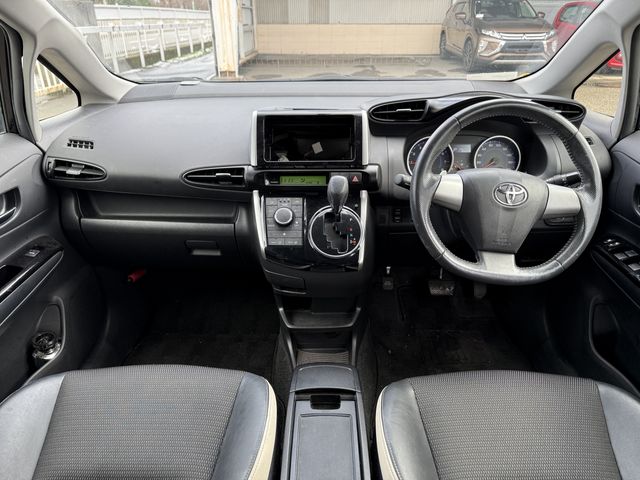 TOYOTA WISH 2013 Image 31