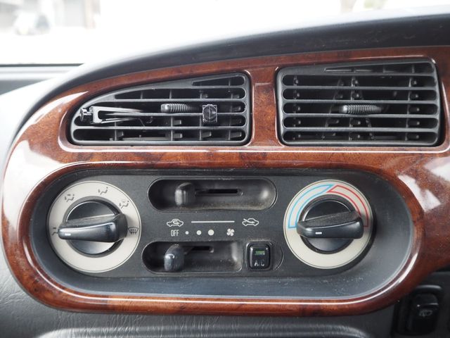 DAIHATSU MIRA GINO 1999 Image 31