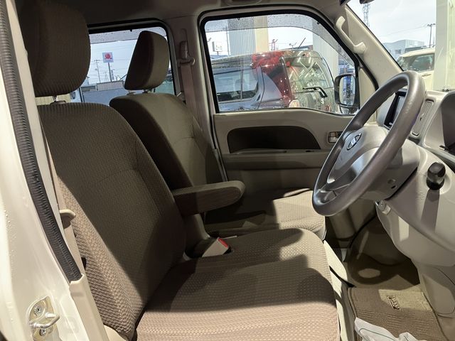 NISSAN NV100 CLIPPER RIO 4W 2020 Image 31