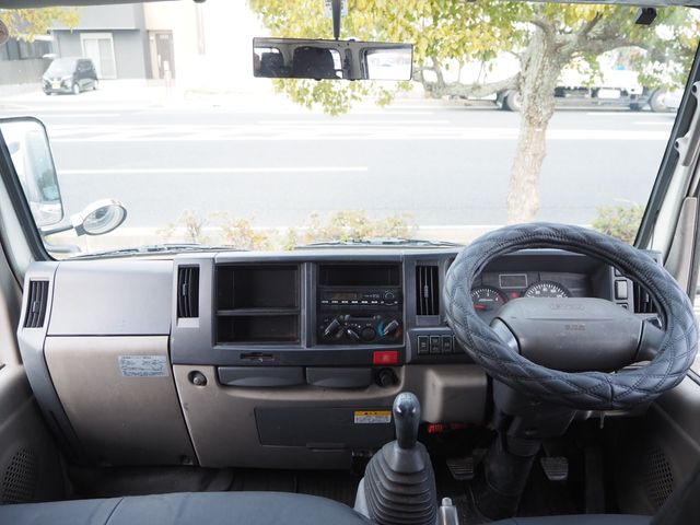 ISUZU ELF 2010 Image 31
