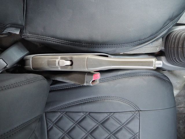 ISUZU ELF 2010 Image 31