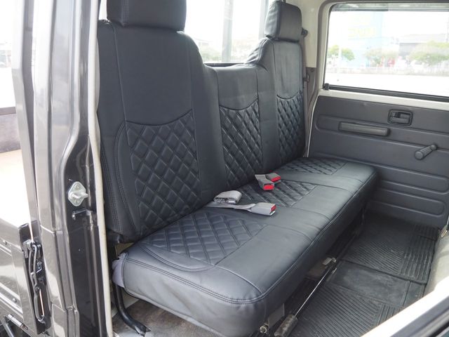 ISUZU ELF 2010 Image 31