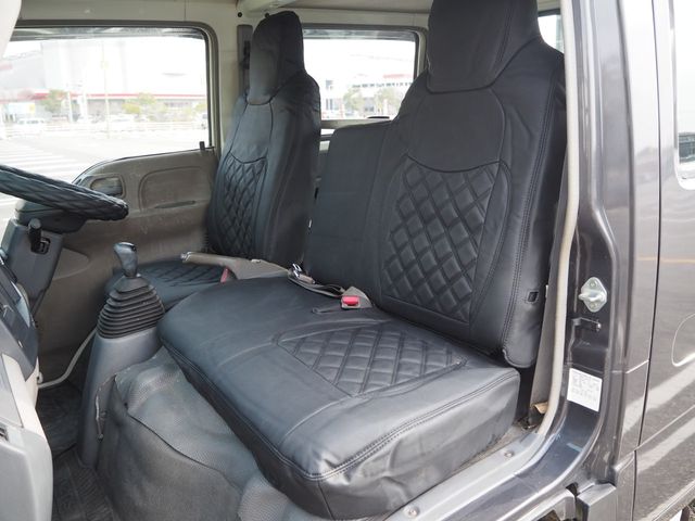 ISUZU ELF 2010 Image 31