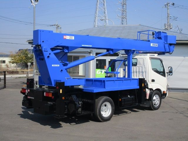 HINO DUTRO 2016 Image 31