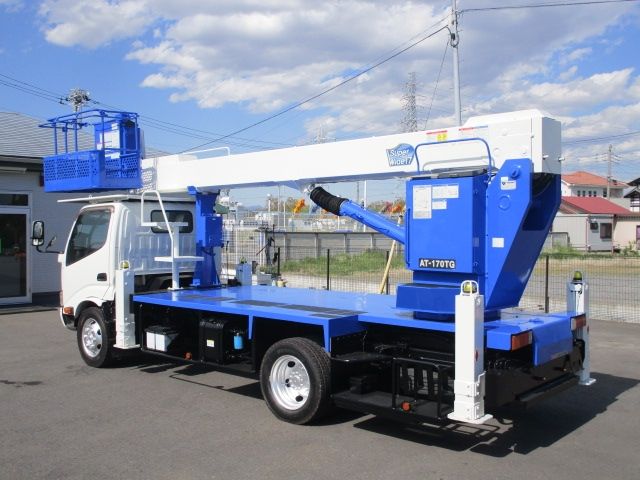 HINO DUTRO 2016 Image 31