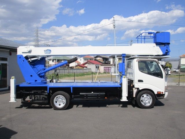 HINO DUTRO 2016 Image 31