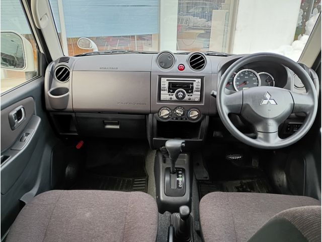 MITSUBISHI PAJERO MINI 4WD 2012 Image 31