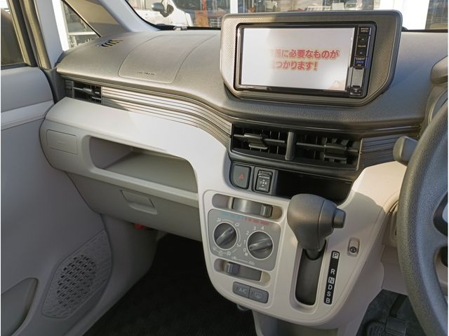DAIHATSU MOVE 2018 Image 31
