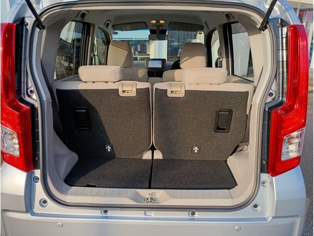 DAIHATSU MOVE 2018 Image 31