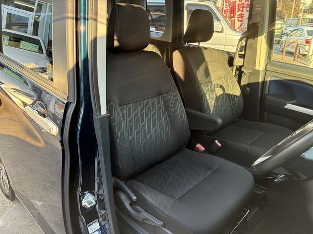 TOYOTA TANK 2018 Image 31