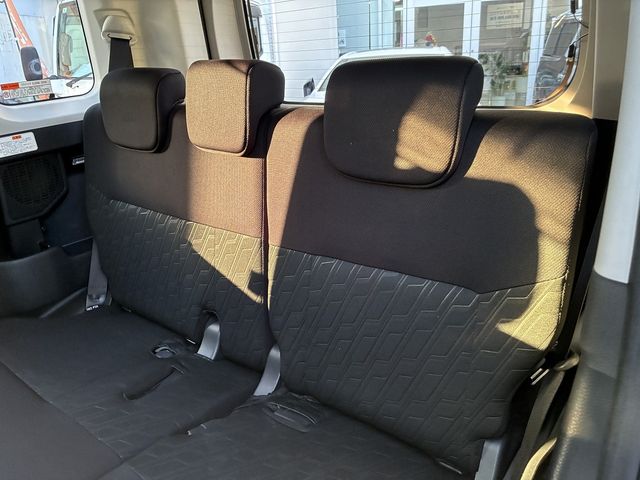 TOYOTA TANK 2018 Image 31