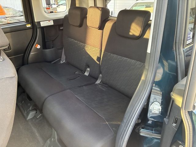 TOYOTA TANK 2018 Image 31