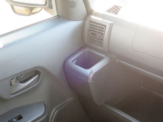 DAIHATSU WAKE 4WD 2015 Image 31