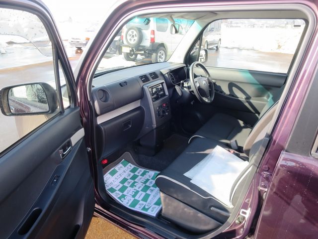 DAIHATSU MOVE CONTE 4WD 2016 Image 31