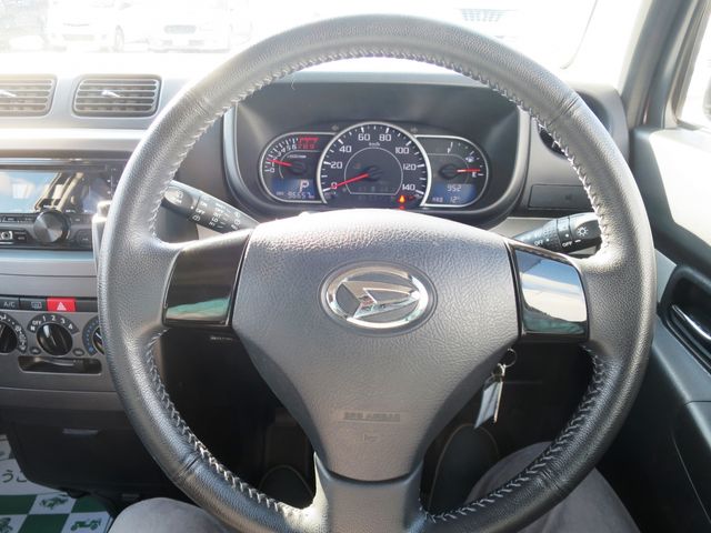 DAIHATSU MOVE CONTE 4WD 2016 Image 31