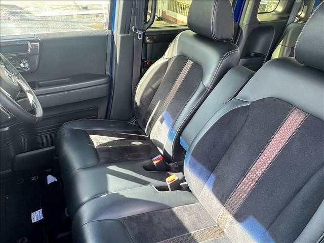 HONDA N BOX CUSTOM 2017 Image 31