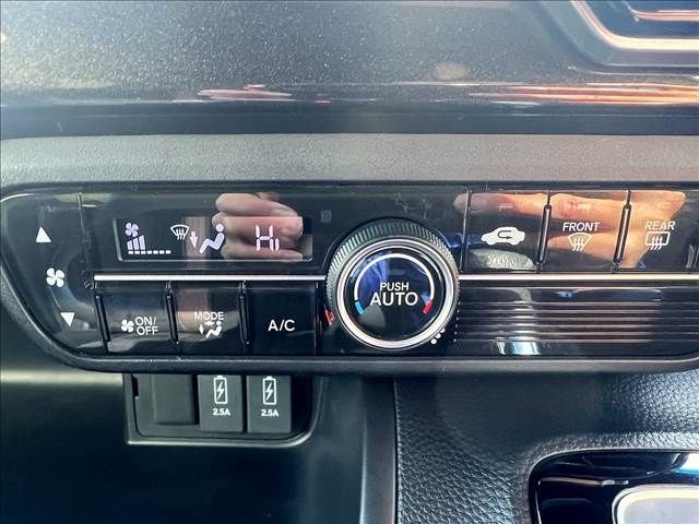 HONDA N BOX CUSTOM 2017 Image 31