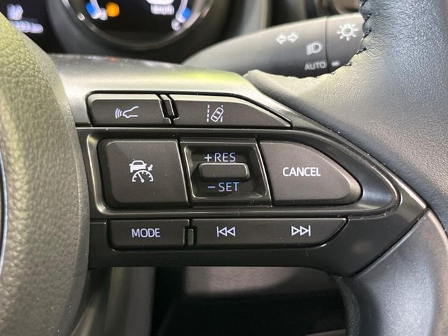 TOYOTA YARIS HYBRID 2021 Image 31