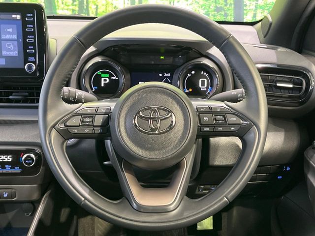 TOYOTA YARIS HYBRID 2021 Image 31