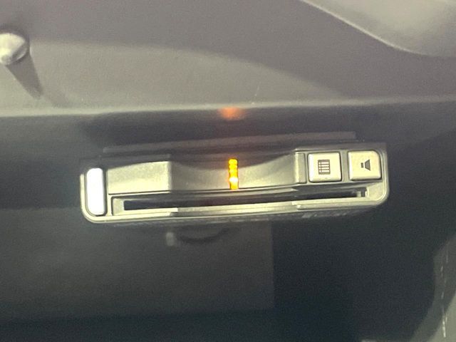 NISSAN NOTE 2013 Image 31