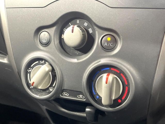 NISSAN NOTE 2013 Image 31