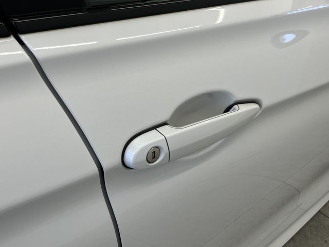 BMW M3 SEDAN 2015 Image 31