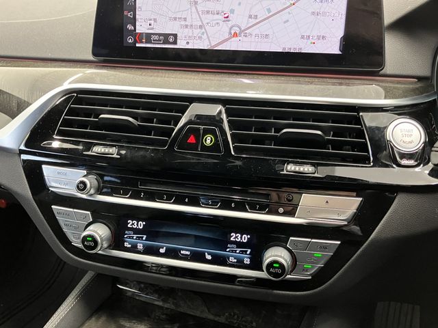 BMW 5SERIES TOURING 2020 Image 31