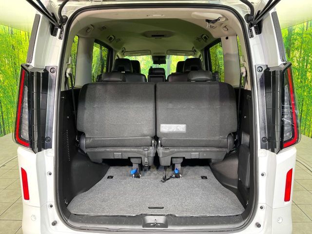 NISSAN SERENA  WG 2023 Image 31