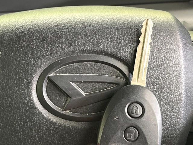 DAIHATSU TANTO 4WD 2021 Image 31