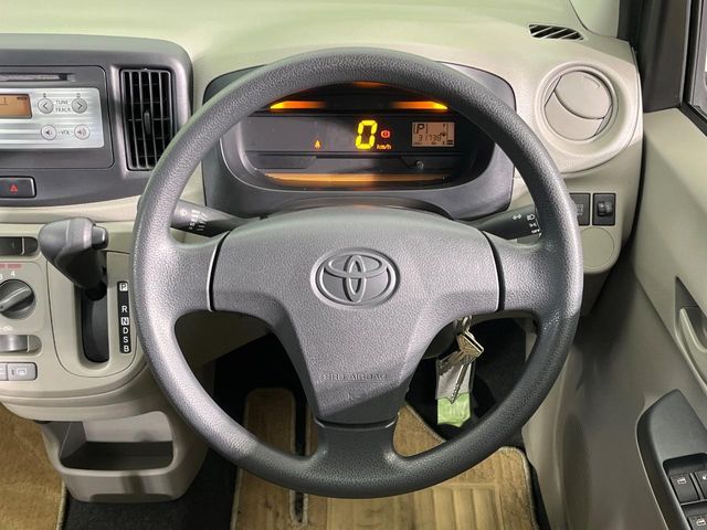 TOYOTA PIXIS EPOCH 2013 Image 31