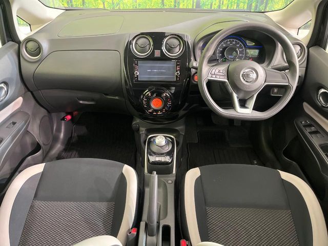 NISSAN NOTE 2017 Image 31