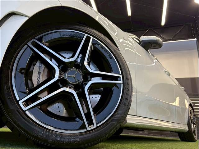 MERCEDES BENZ MERCEDES AMG ACLASS 2019 Image 31