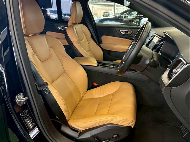 VOLVO S60 2019 Image 31