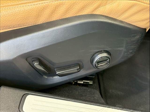 VOLVO S60 2019 Image 31