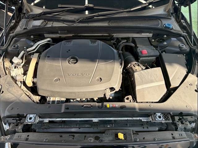 VOLVO S60 2019 Image 31