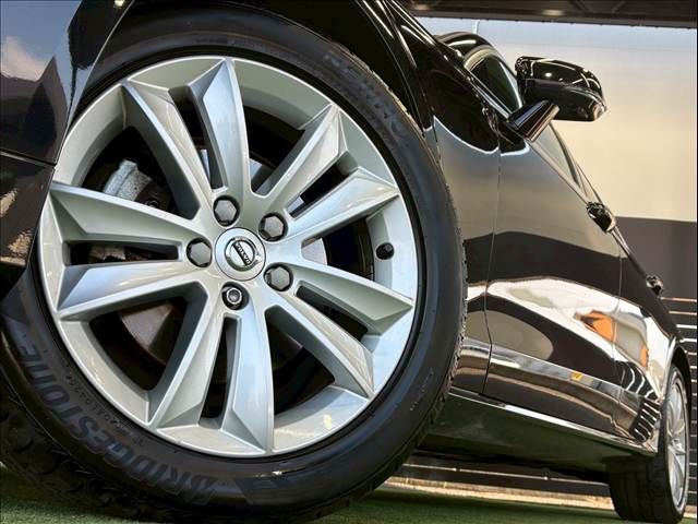 VOLVO S60 2019 Image 31