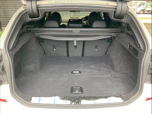 BMW 3SERIES TOURING 2021 Image 31