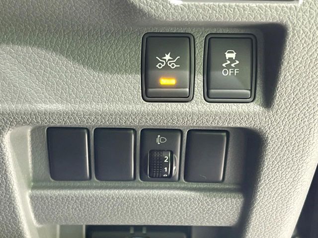 NISSAN NV350 CARAVAN 2020 Image 31