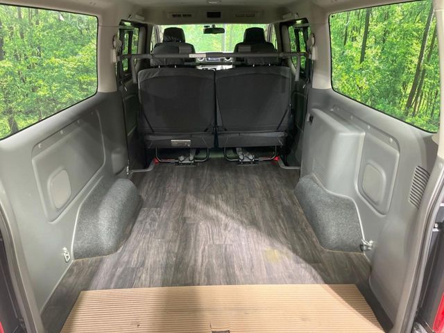 NISSAN NV350 CARAVAN 2020 Image 31