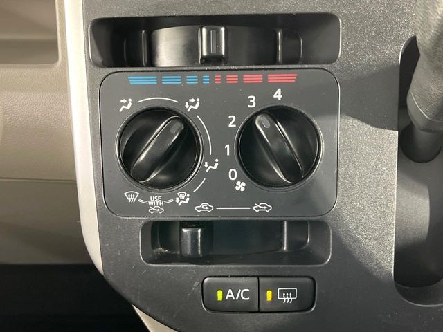 DAIHATSU TANTO 2017 Image 31