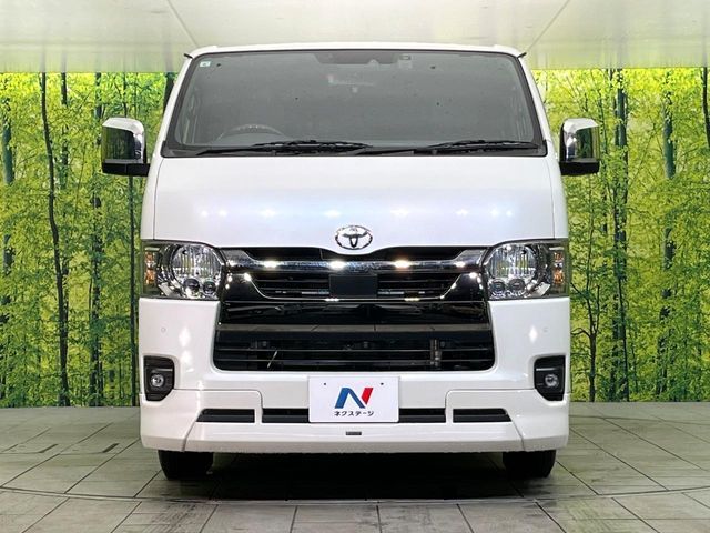 TOYOTA HIACE VAN 4WD 2022 Image 31