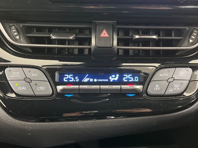 TOYOTA C-HR 2017 Image 31