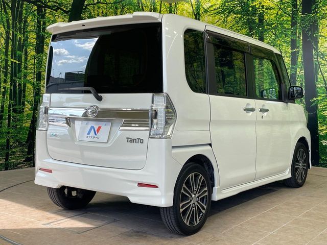 DAIHATSU TANTO CUSTOM 2014 Image 31