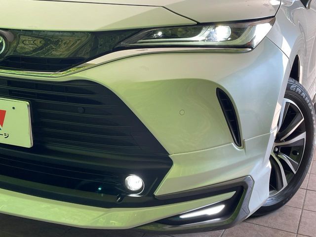 TOYOTA HARRIER 2WD 2023 Image 31