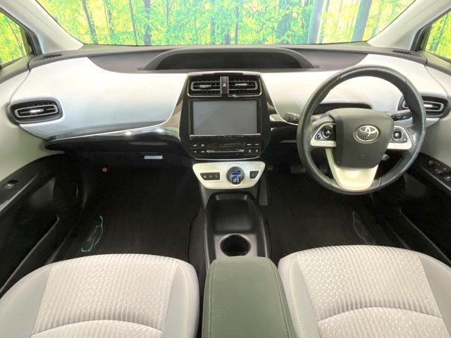 TOYOTA PRIUS 2016 Image 31
