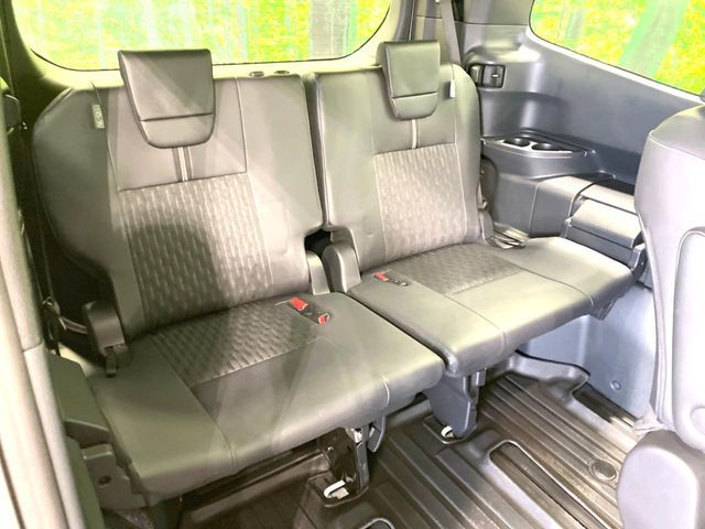 TOYOTA NOAH HYBRID 2024 Image 31